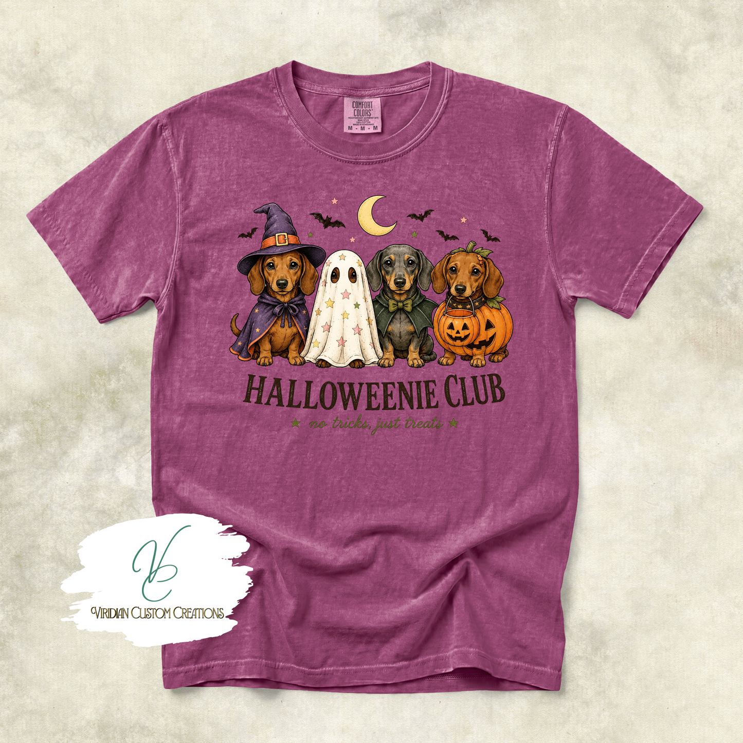 Halloweenie Club- Dachshund Halloween - Comfort Colors Unisex Tee