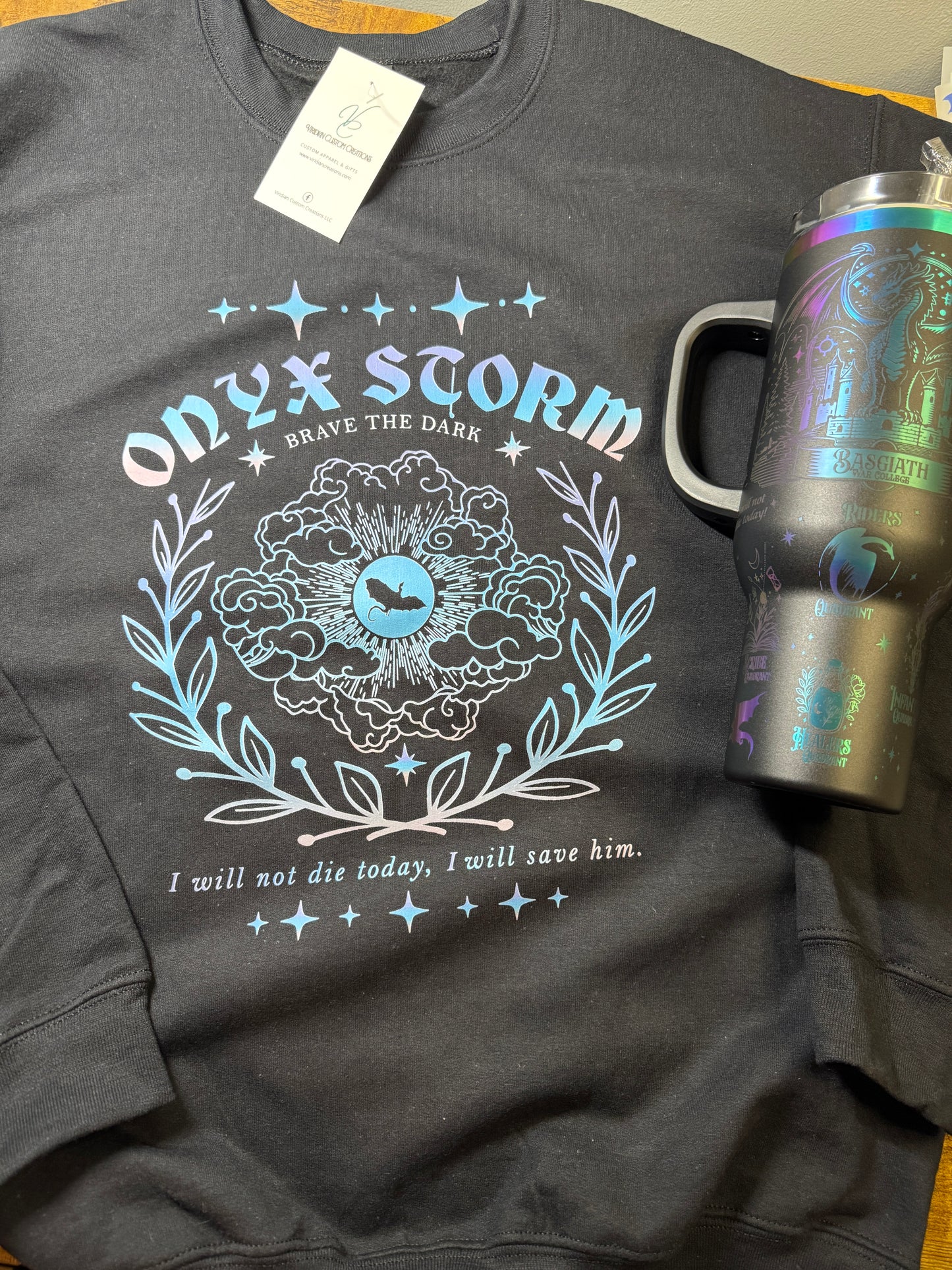 Onyx Storm Crewneck Sweatshirt & Iridescent Tumbler Set – Fourth Wing Book Series Inspired