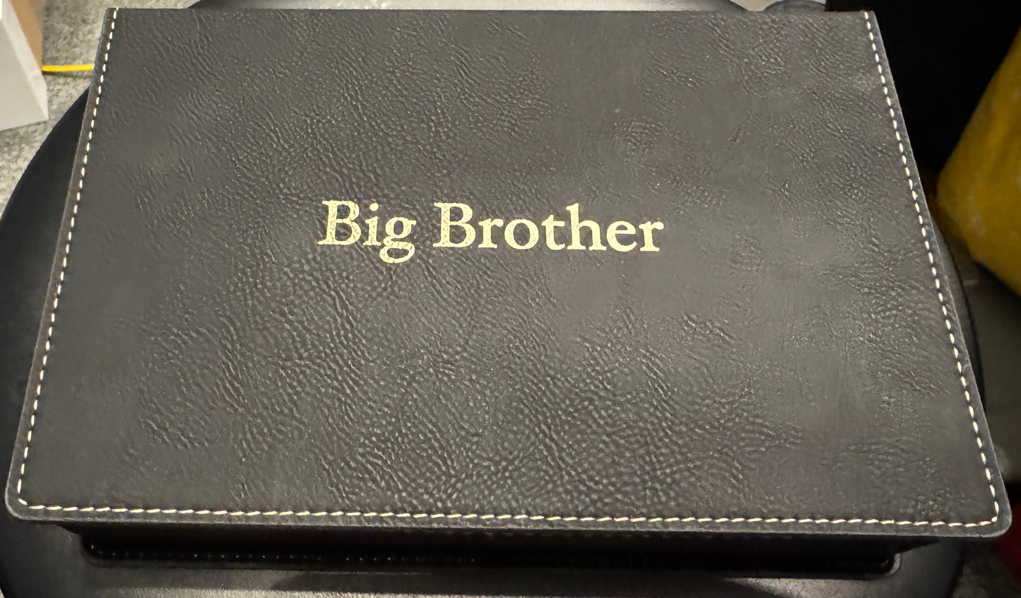 Custom Engraved Leather Flask Gift Set – Personalized Flask Box with Shot Glasses & Funnel